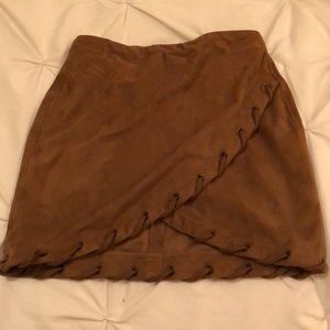 Express suede skirt